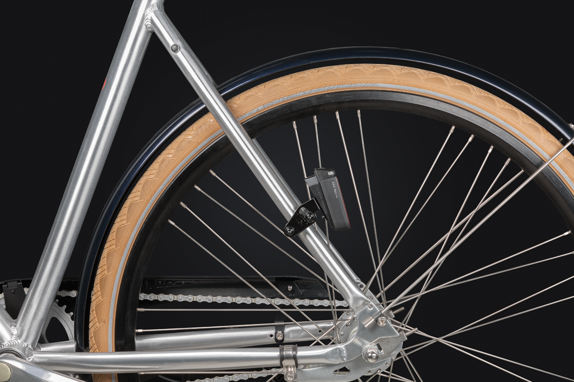 Nyx rear stay bracket | AXA Bike Security 🇬🇧